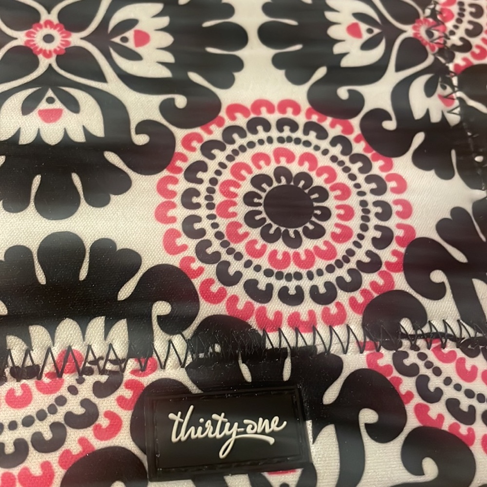 THIRTY-ONE IPAD CASE, NWOT - Picture 4 of 5